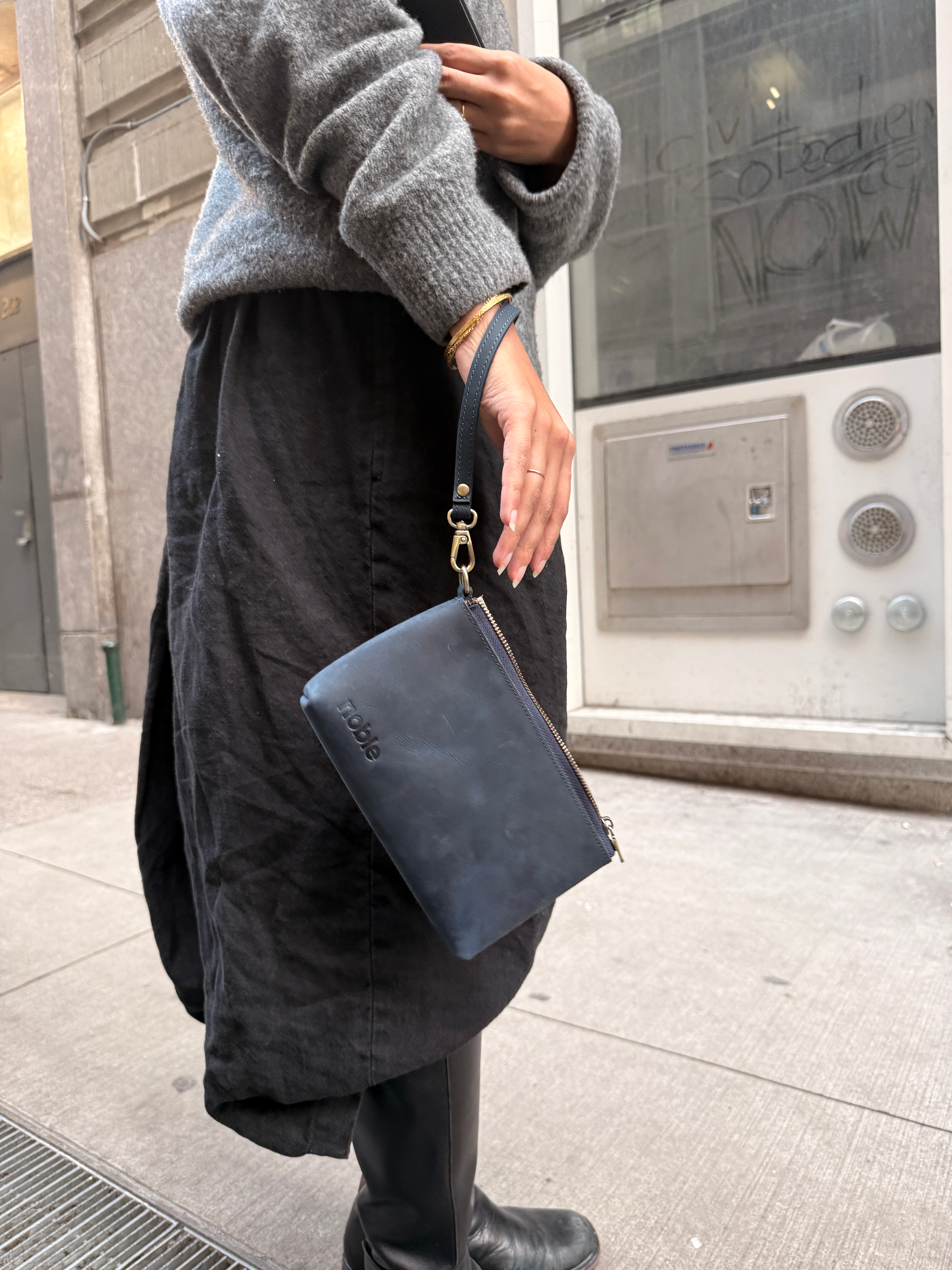 Noble Leather Phone Bag